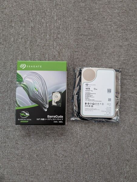 ③ Seagate Exos X18 16TB HDD ST16000NM000J