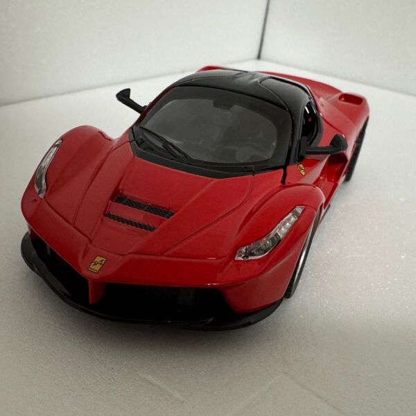 ミニカー フェラーリ LaFerrari 1/32 ミニカー ダイキャスト