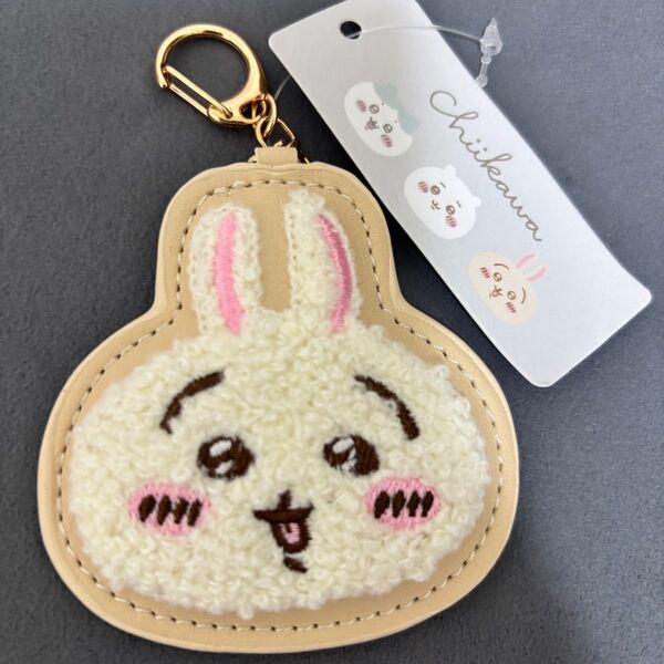 ちいかわ 刺繍 ワッペン キーホルダー ふわふわ うさぎ
