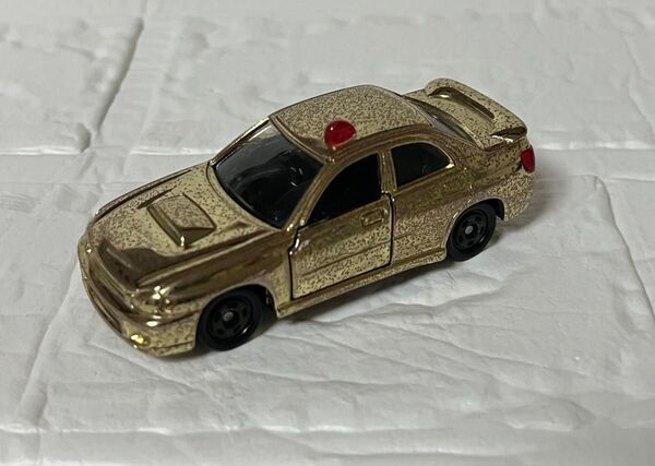 トミカ ミニカー インプレッサWRX 覆面パトカー 金メッキ 非売品 トミカ博