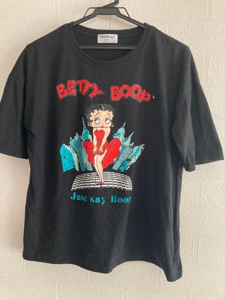 ベティちゃん Betty Boop プリントTシャツ Mサイズ ブラック系 コラボ