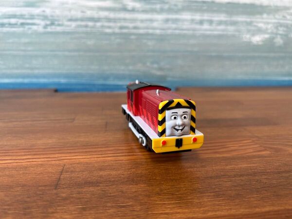 《Tー17 ソルティ》 プラレール トーマス 車両098 USED