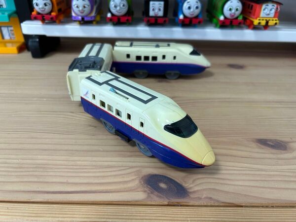 《S-08 E2系新幹線》 プラレール 車両101 USED