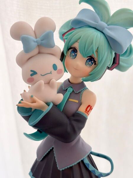 セガ Luminasta 初音ミク×シナモロール フィギュア