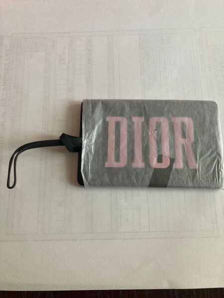 新品未使用 dior ミラー 鏡 バッグチャーム ロゴ ブラック ピンク 映え かわいい ディオール