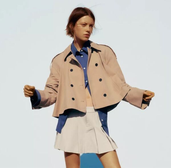 完売★2025SS ZARA ショートケープトレンチコート S タバコ ショートトレンチ ポンチョ ケープ ジャケット