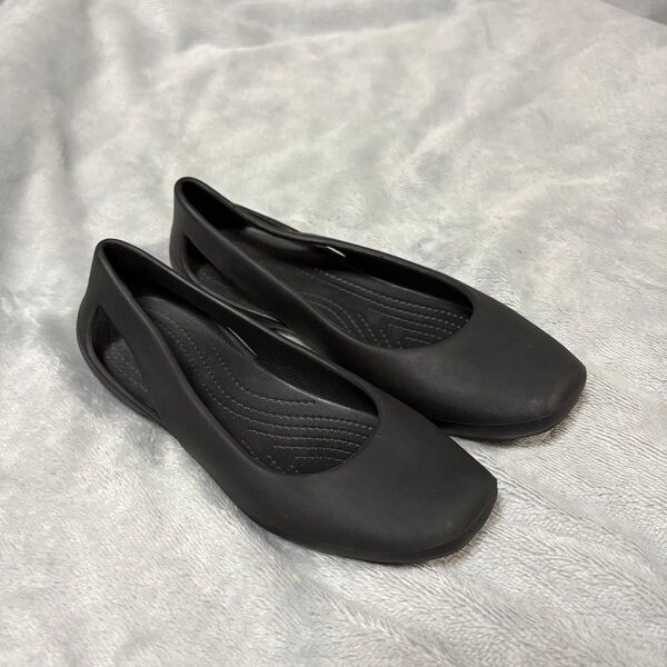 明日投稿ラスト crocs クロックス【W7】スローン フラット パンプス 黒 バレエシューズ