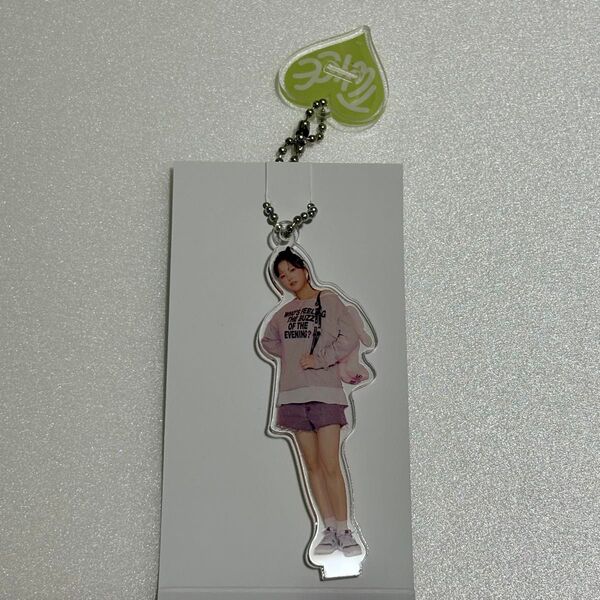TWICE トゥワイス THIS IS FOR ランダムミニアクスタチャーム JEONGYEON ジョンヨン