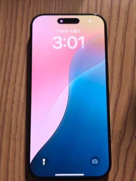 Apple iPhone 16 Pro 128GB ブラックチタニウム