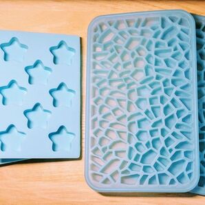 スケーター・クラッシュ氷製氷皿、100均星型製氷皿、各2個