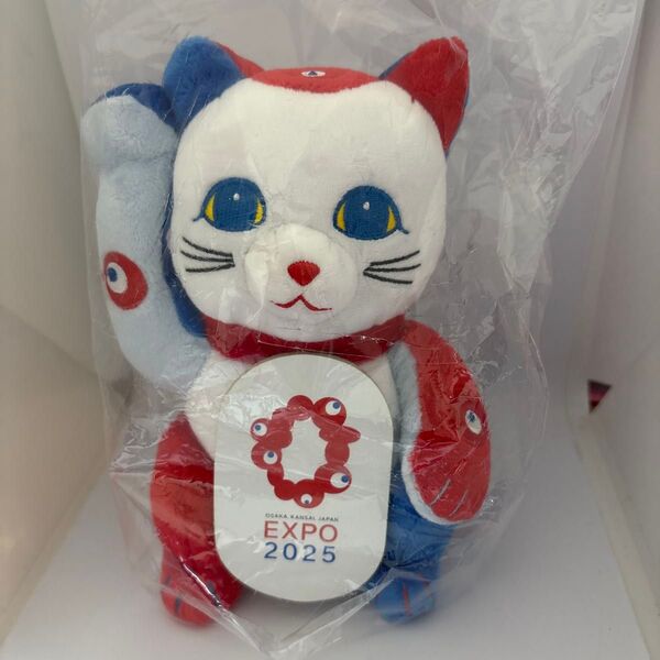 ミャクミャク 大阪万博会場限定 招き猫マスコット ぬいぐるみ 新品タグ付き