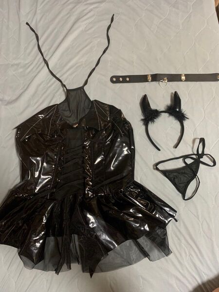 小悪魔 エナメル コスチューム セクシーコスプレ ナイトウェア コスプレ衣装