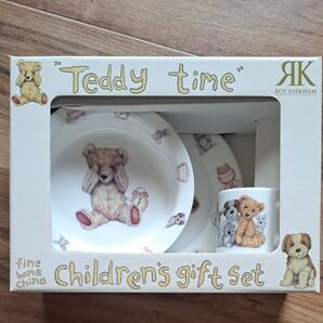 Roy Kirkham テディタイム 子供用食器 ギフトセット ピンク 3点セット