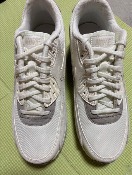 NIKE AIR MAX90