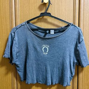 半袖クロップド丈Tシャツ グレー