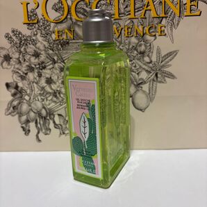 【美品】ロクシタン CAVB アクアカクタス ヴァーベナ アイシーシャワージェル 250ml