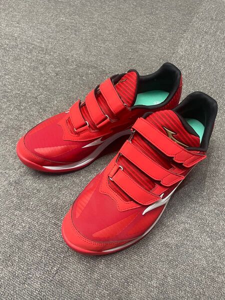 ミズノ トレーニングシューズ レッド 27.5cm 1回使用 野球 スパイク