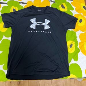 アンダーアーマー UNDER ARMOUR 半袖Tシャツ 黒 バスケTシャツ XXL