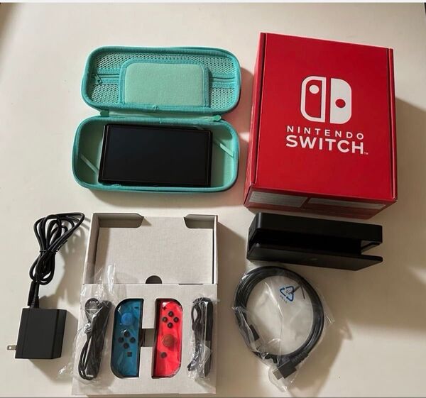 【Nintendo Switch 有機EL カスタマイズモデル】本体+Joy-Con+ぶつ森ケース+液晶保護+ソフト3本付属