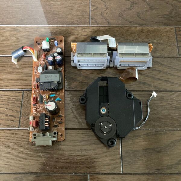 プレステ初代部品 何番から不明