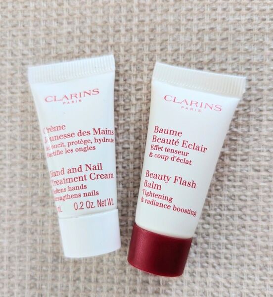 クラランス ビューティーフラッシュバーム ハンド&ネイルトリートメントクリーム CLARINS