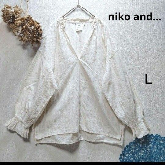 niko and… ニコアンド カットドビーストライプシャツ L