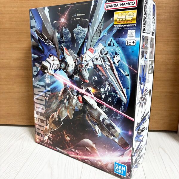 【新品未組み立て】 MG 1/100 フリーダムガンダム Ver2.0 ZGMF-X10A