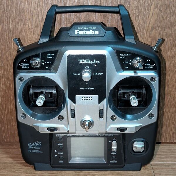 Futaba T6J プロポ 6チャンネル送信機
