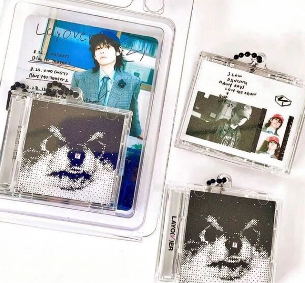 【新品未使用】BTS V テテ CDキーホルダー Layover ヨンタン テヒョン アクキー