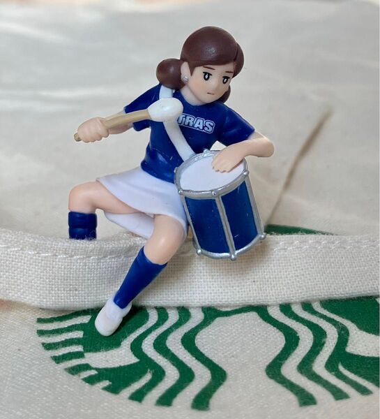 コップのフチ子さん