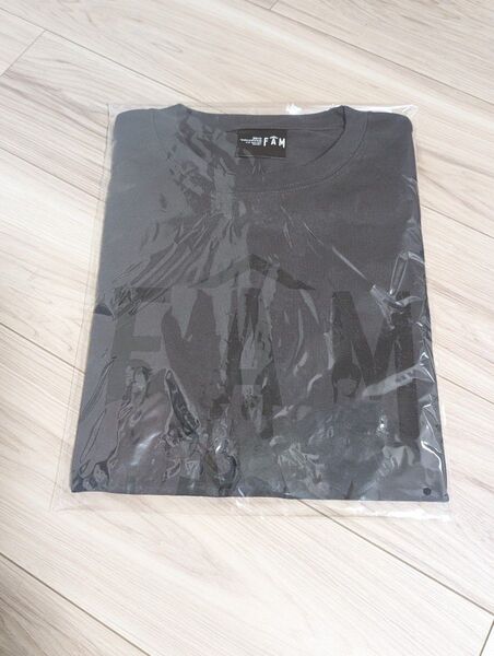 timelesz 2025ツアー Tシャツ 新品未開封 チャコールグレー FAM