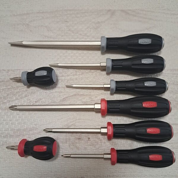 TONE トネ パワーグリップドライバー 貫通ドライバー スタビドライバー 割柄ドライバー 8点 工具セット 未使用