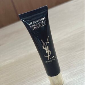 【イヴ・サンローラン】リップ 美容液 Yves Saint Laurent トップシークレット リップパーフェクター フランス製