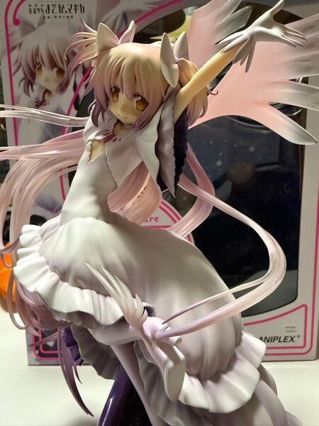 アルティメットまどか 悪魔ほむら アニプレックス フィギュア