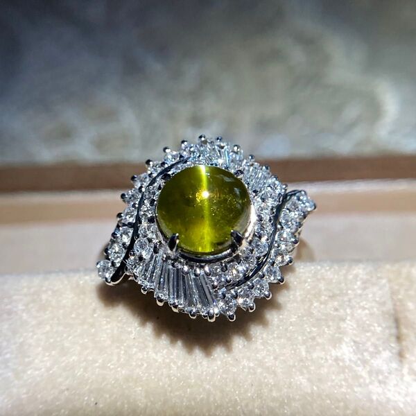 pt900 透明度抜群クリソベリルキャッツアイ2.61ct ダイヤモンド 指輪 リング