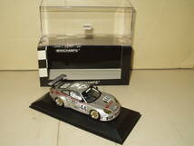 PMA Porsche 911 GT3 RS #44 24H Daytona 2004 / ミニチャンプス 2004デイトナ24時間 ポルシェ 911 GT3 RS ( 1:43 )_画像3