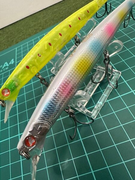 NO.6351 ブルーブルーブローウィン 140J 中古品2点セット キズあります。