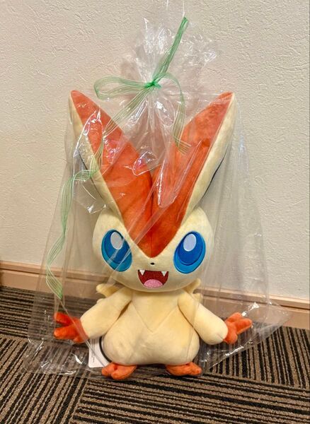 【新品未使用品】ポケモンセンター公式 等身大ビクティニ ポケットモンスター ぬいぐるみ