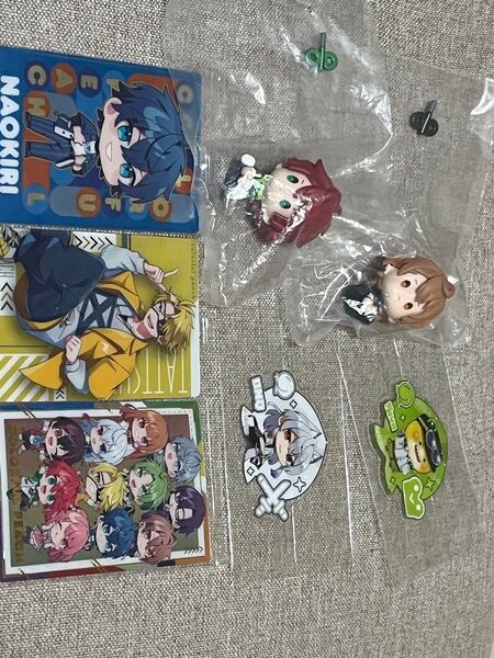カラフルピーチグッズ まとめ売り(ウエハース2、ねじまきマスコット、キラぷるステッカー)