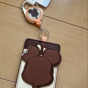 ディズニー disney ラウンジフライ loungefly パーク ミッキー パス カード ケース 海外 パークフード アイス