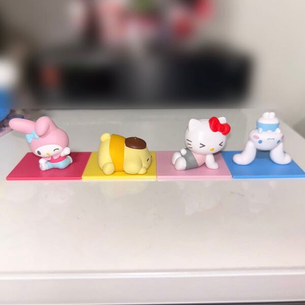 サンリオキャラクターズ みんなでヨガフィギュア ハローキティ、シナモロール、マイメロディ、ポムポムプリン 4種セット ガチャ