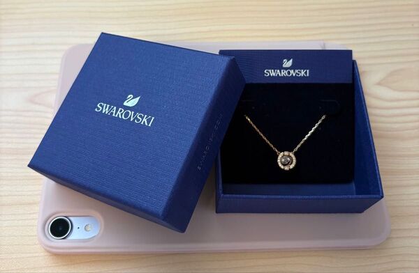 SWAROVSKI ネックレス ゴールド