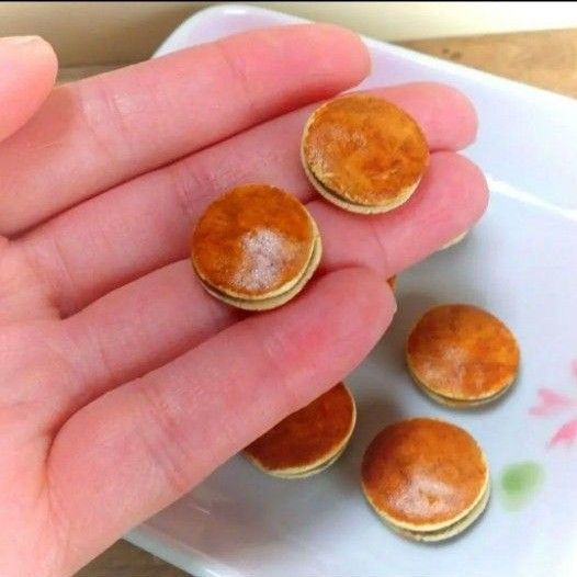 ☆ハンドメイド☆ミニチュア食品サンプル☆どら焼き8個セット☆ドールハウスに☆