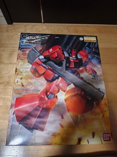 MG リック・ディアス(クワトロ・バジーナ大尉専用機) 1/100スケール MG 機動戦士Zガンダム 未組立