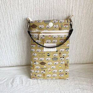 ハンドメイド スマホポーチ☆しゃもじネコ・イエロー スマホケース・小物入れ・メガネ入れ