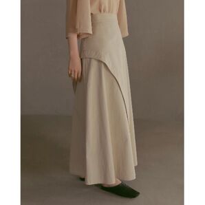 MANOF CURVE SLIT SKIRT アイボリー S