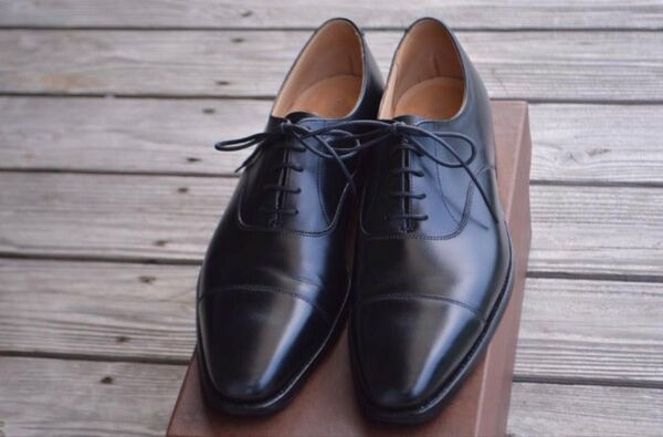 美品 CROCKETT&JONES HALLAM 8E ブラック ストレートチップ