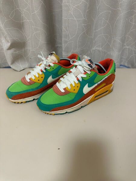 Nike Air Max 90 SE Running Club