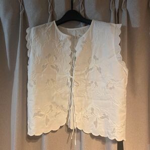 LEPSIM レプシム 刺繍ベスト レースリボンベスト 白 ホワイト 完売品 ベスト ジレ ノースリーブ ブラウス