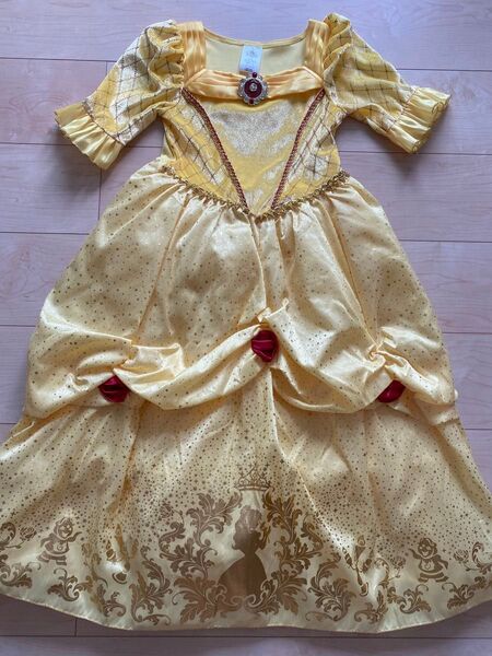 USED美品!美女と野獣 ディズニーストア ドレス衣装 ベル 130 公式